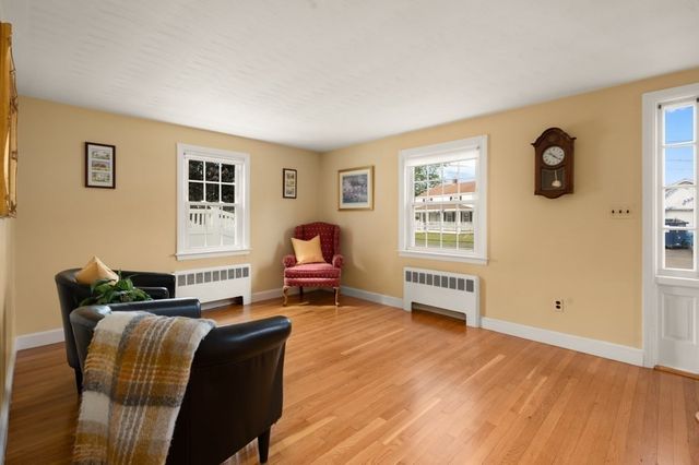 8 Irving St, Danvers, MA 01923