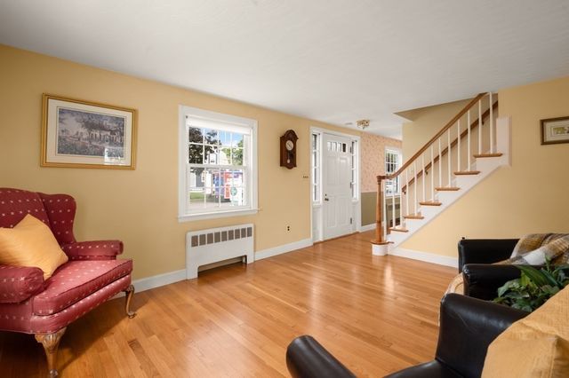 8 Irving St, Danvers, MA 01923