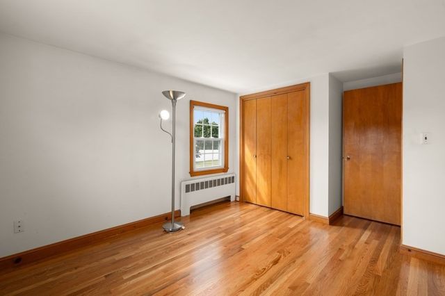 8 Irving St, Danvers, MA 01923
