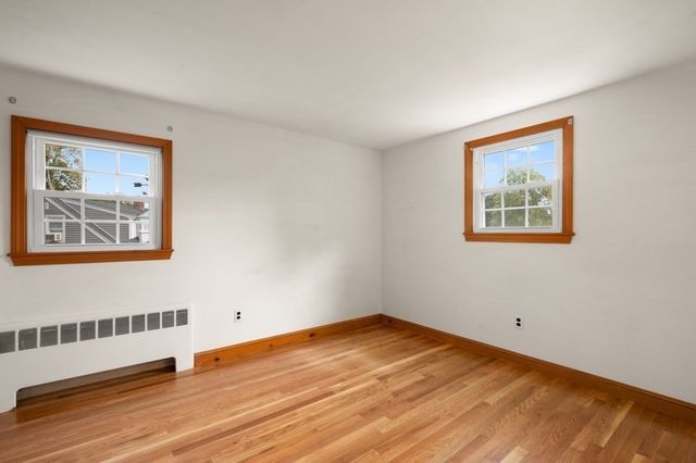 8 Irving St, Danvers, MA 01923