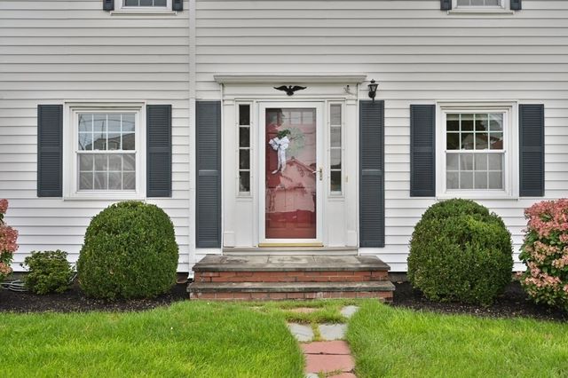 8 Irving St, Danvers, MA 01923