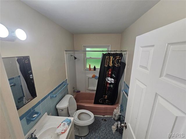 9503 Yorktown Drive, St Louis, MO 63137