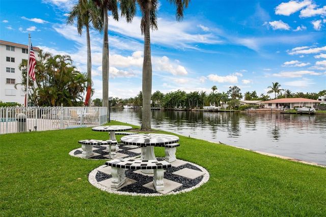 1881 Middle River Dr 307, Fort Lauderdale, FL 33305