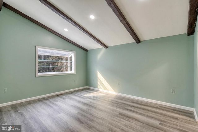 4605 OXFORD RD, Harrisburg, PA 17109