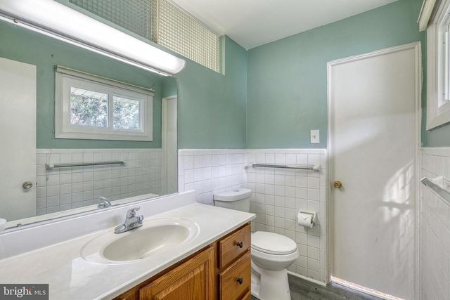 4605 OXFORD RD, Harrisburg, PA 17109