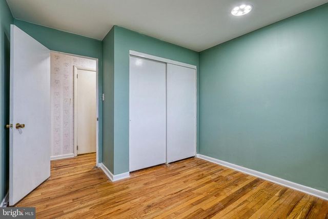 4605 OXFORD RD, Harrisburg, PA 17109