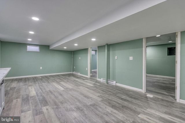 4605 OXFORD RD, Harrisburg, PA 17109