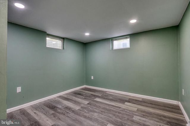 4605 OXFORD RD, Harrisburg, PA 17109