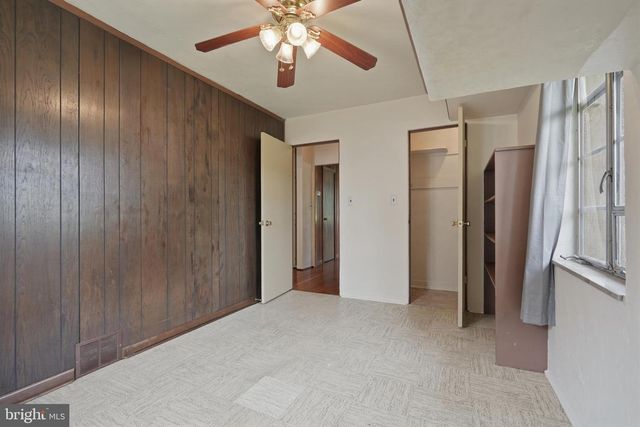 112 ERIE AVE, Barrington, NJ 08007
