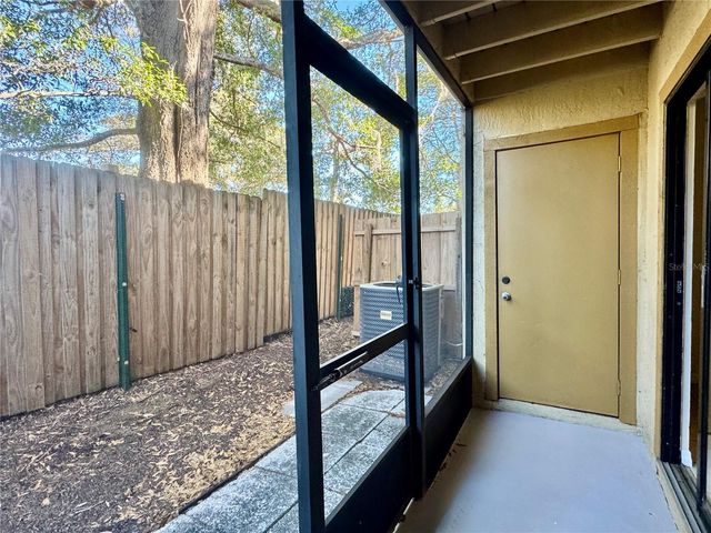 1422 HIGHLAND RIDGE CIRCLE, Brandon, FL 33510