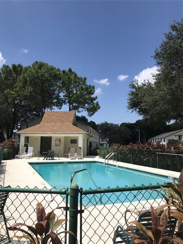 1422 HIGHLAND RIDGE CIRCLE, Brandon, FL 33510