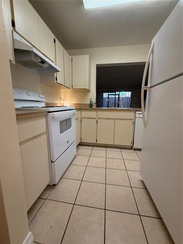 1422 HIGHLAND RIDGE CIRCLE, Brandon, FL 33510