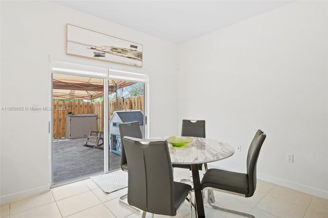 29017 SW 162nd Ct, Homestead, FL 33033