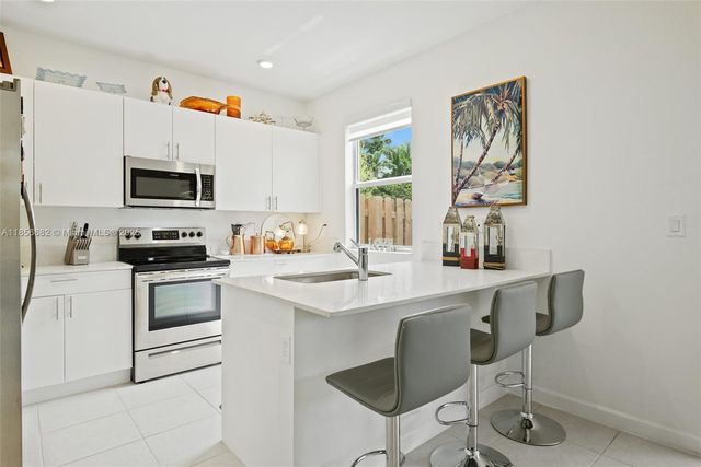 29017 SW 162nd Ct, Homestead, FL 33033