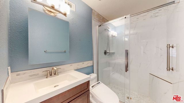 25774 Nashua Way, Valencia, CA 91355