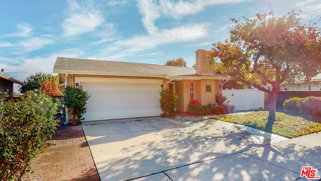 25774 Nashua Way, Valencia, CA 91355