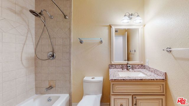 25774 Nashua Way, Valencia, CA 91355