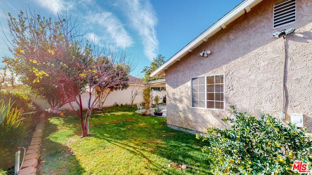 25774 Nashua Way, Valencia, CA 91355