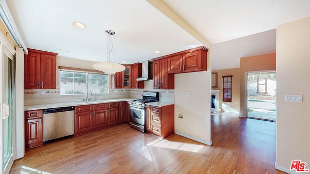 25774 Nashua Way, Valencia, CA 91355