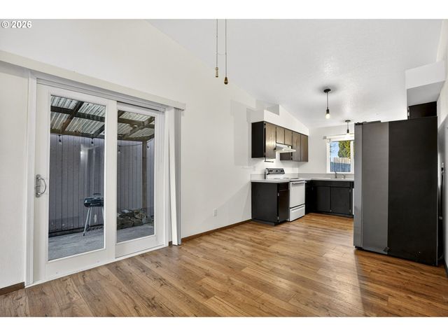 2262 S ALPINE St, Cornelius, OR 97113