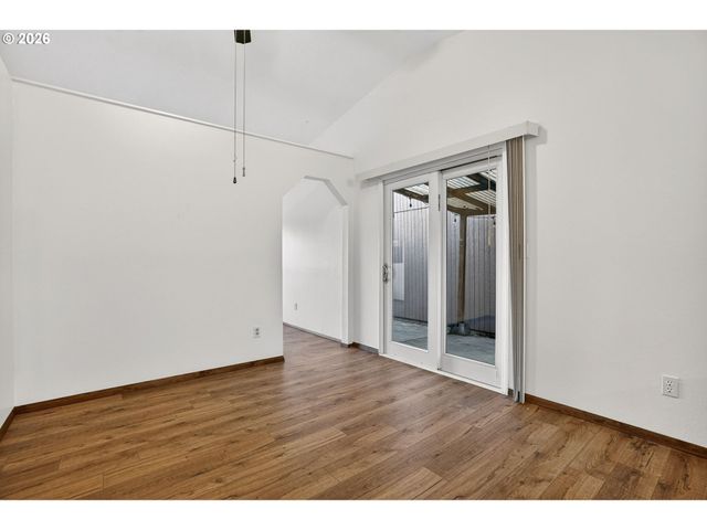 2262 S ALPINE St, Cornelius, OR 97113