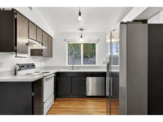 2262 S ALPINE St, Cornelius, OR 97113