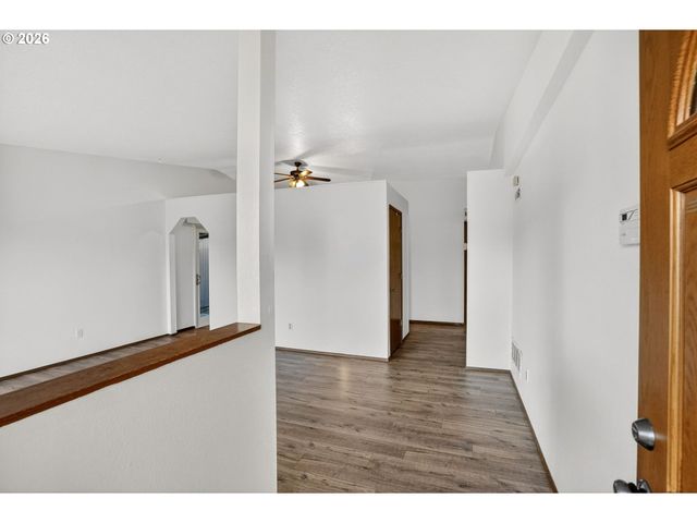 2262 S ALPINE St, Cornelius, OR 97113