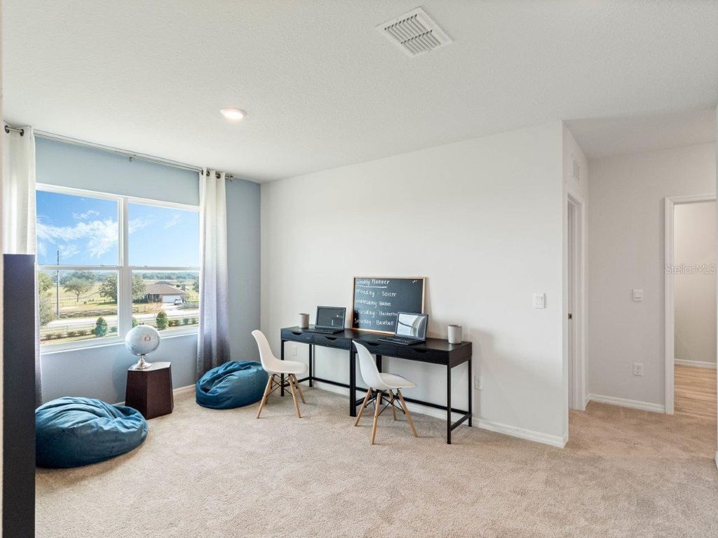 Image 17 of property listing at 3012 MOULIN ROAD, Davenport, FL 33837