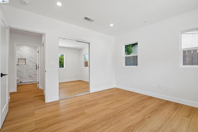 10664 Louise Ave, Granada Hills, CA 91344