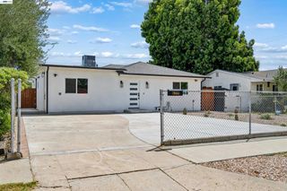 10664 Louise Ave, Granada Hills, CA 91344