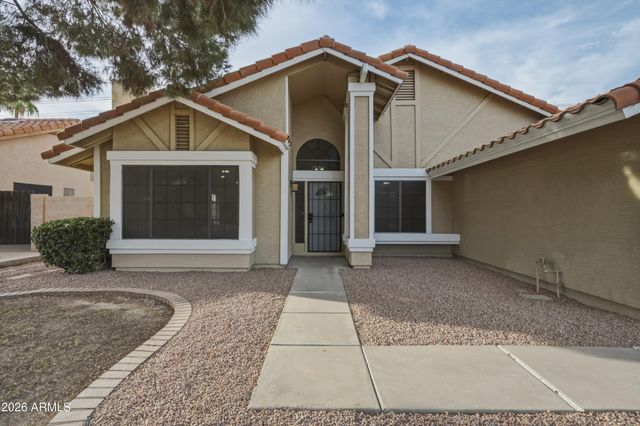 1455 E BRENTRUP Drive, Tempe, AZ 85283