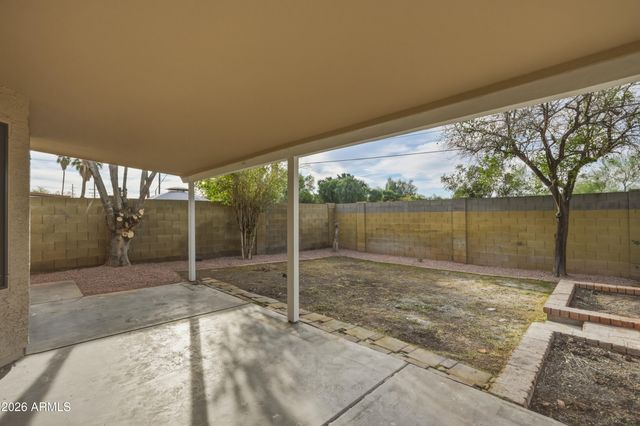 1455 E BRENTRUP Drive, Tempe, AZ 85283