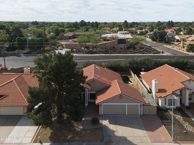 1455 E BRENTRUP Drive, Tempe, AZ 85283