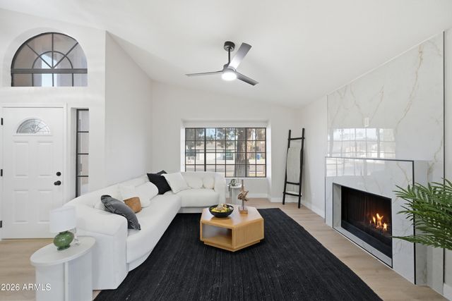 1455 E BRENTRUP Drive, Tempe, AZ 85283