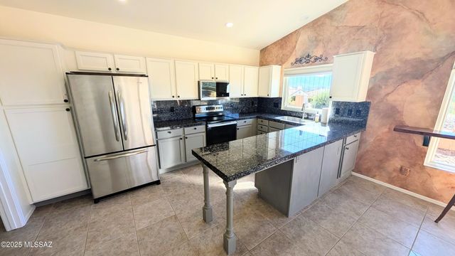 65088 E Rocky Mesa Drive, Tucson, AZ 85739