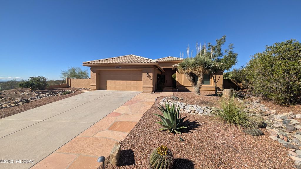 65088 E Rocky Mesa Drive, Tucson, AZ 85739