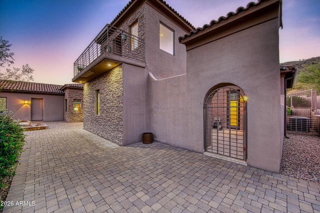 10030 N 23RD Street, Phoenix, AZ 85028