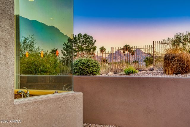 10030 N 23RD Street, Phoenix, AZ 85028