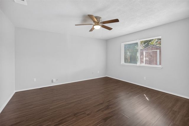 3103 Morning Meadow Lane, Grand Prairie, TX 75052