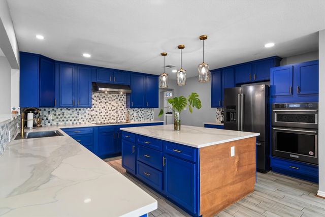 2316 Hummingbird Trail, Grapevine, TX 76051