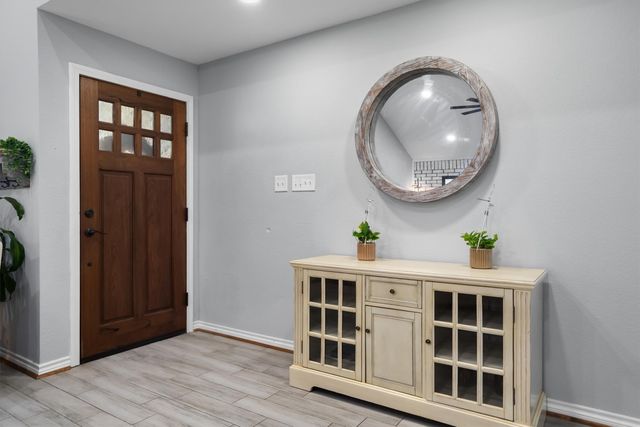 2316 Hummingbird Trail, Grapevine, TX 76051