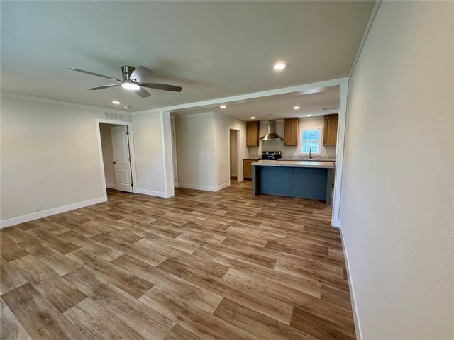 60 Holland Street, Pottsboro, TX 75076