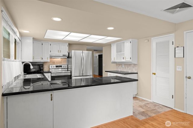 2913 SW 323rd Street, Federal Way, WA 98023