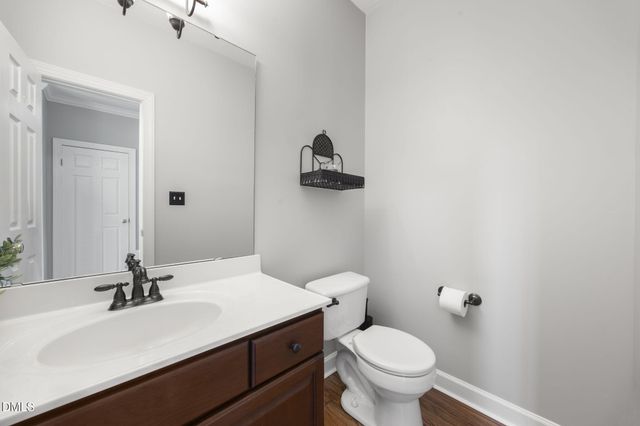 905 Haddon Hall Drive, Apex, NC 27502