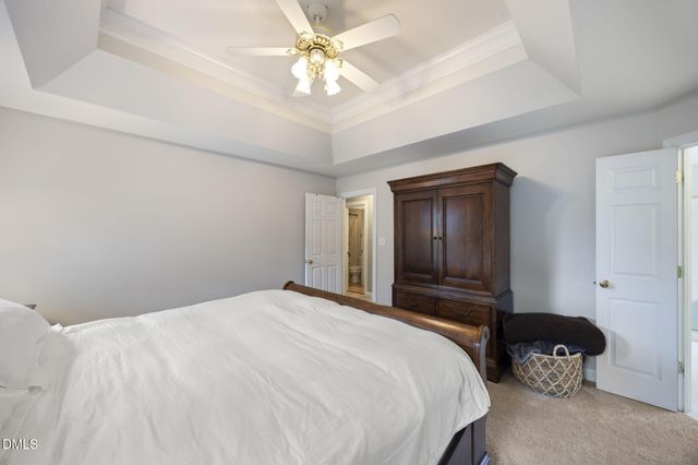 905 Haddon Hall Drive, Apex, NC 27502