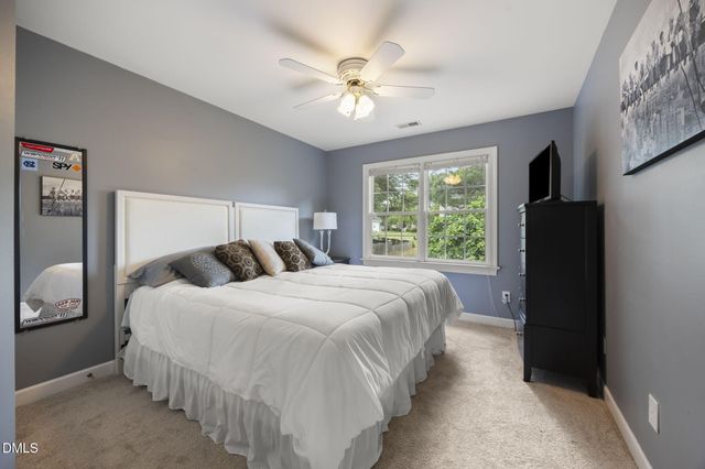 905 Haddon Hall Drive, Apex, NC 27502