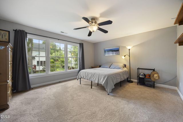 905 Haddon Hall Drive, Apex, NC 27502