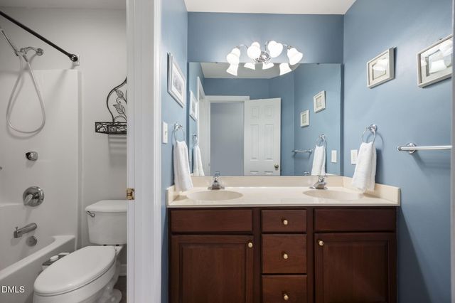 905 Haddon Hall Drive, Apex, NC 27502
