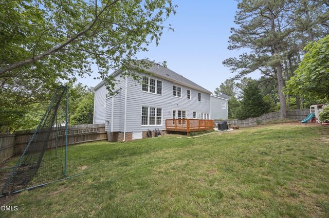 905 Haddon Hall Drive, Apex, NC 27502