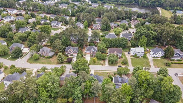 905 Haddon Hall Drive, Apex, NC 27502